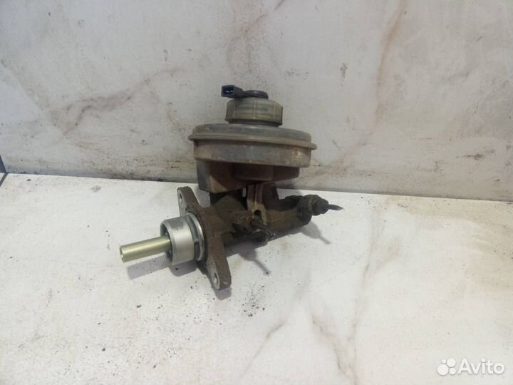 Главный тормозной цилиндр Chevrolet Niva 21236