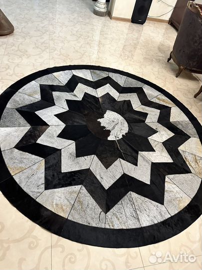 Ковер из шкуры коровы