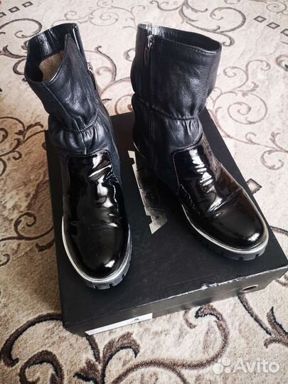 Полусапожки кожаные