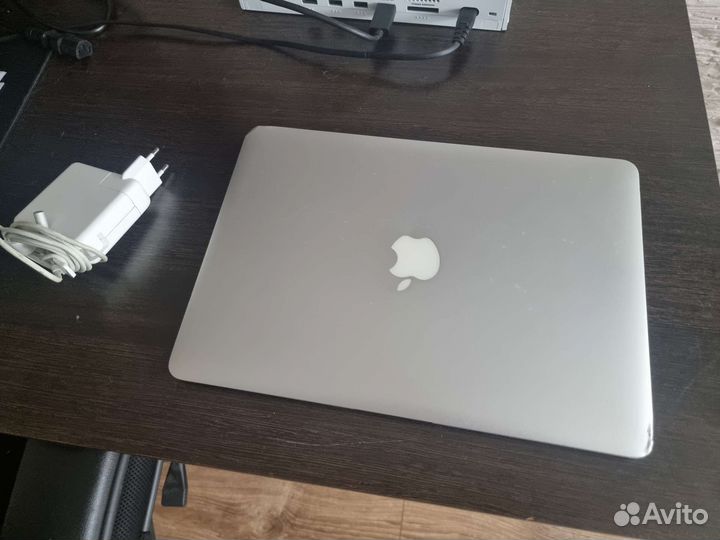 Apple MacBook Air 13