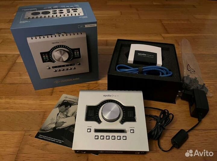 Звуковая карта Universal Audio Apollo Twin USB