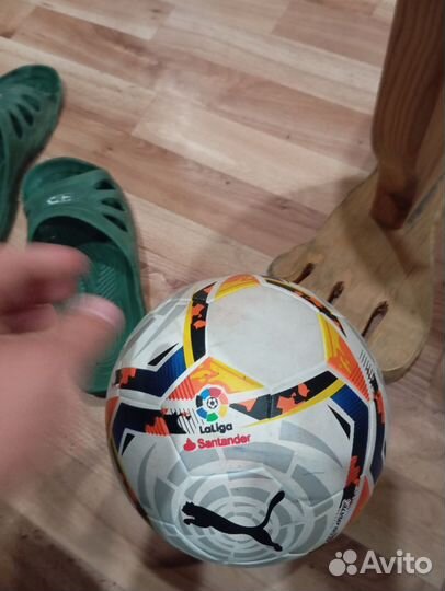 Футбольный мяч