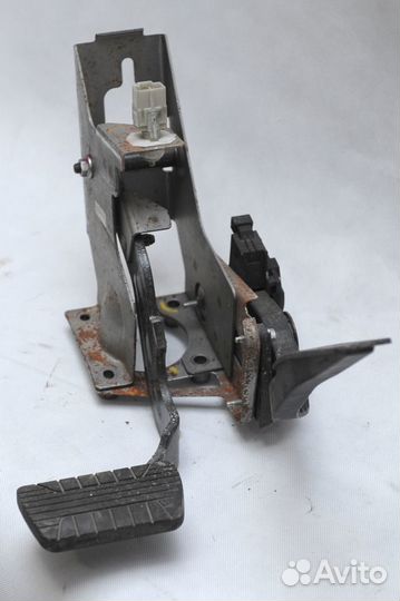 Педаль Тормоз Газ Шевроле Каптива