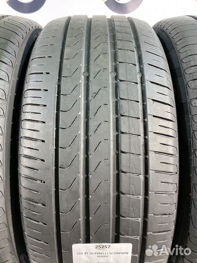 Pirelli Scorpion Verde 255/45 R20 101W