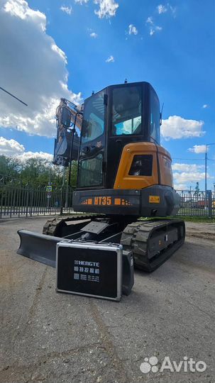 Мини-экскаватор HENGTE HT35, 2024