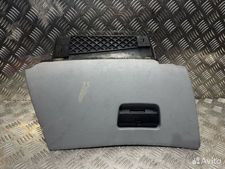 Бардачок BMW 5 E39 1999