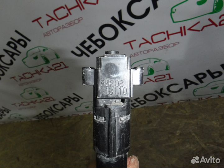 Форсунка омывателя фары левая Lexus RX (2016+)