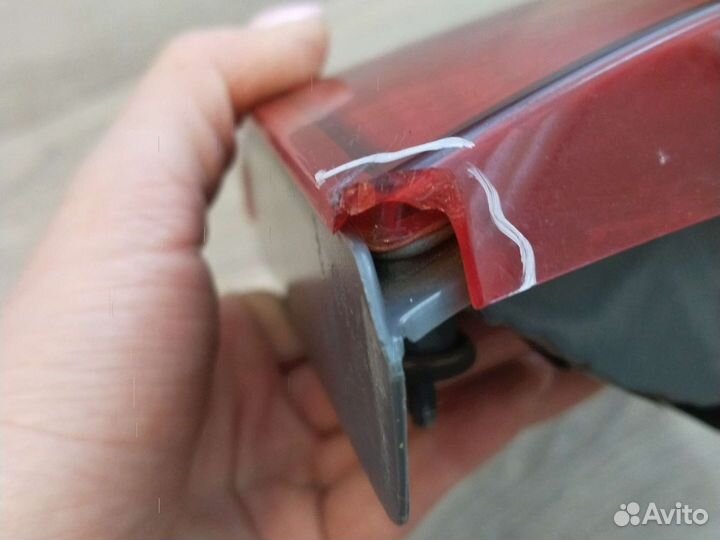 Фонарь задний внутренний левый Kia Rio 3