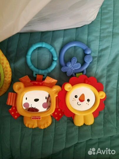 Развивающий коврик Bright Starts с бортиками