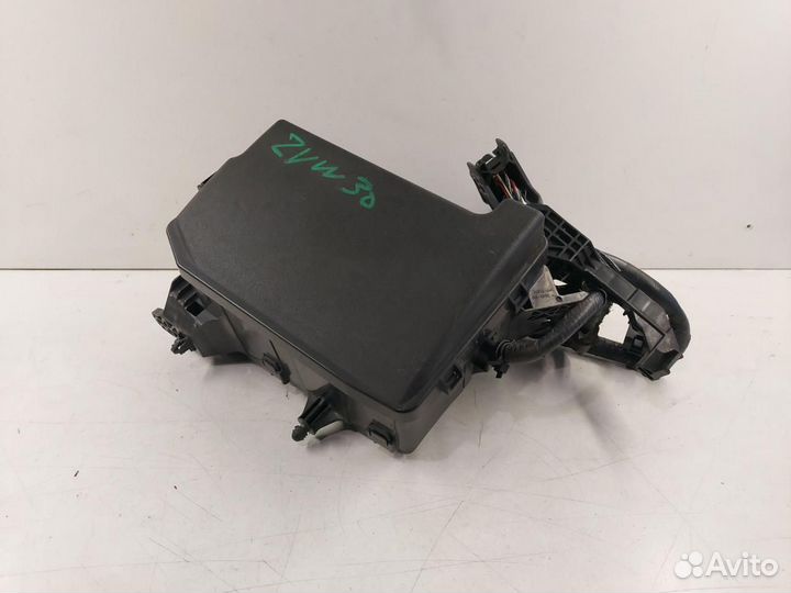 Блок предохранителей Toyota Prius 3 (2009 - 2011)