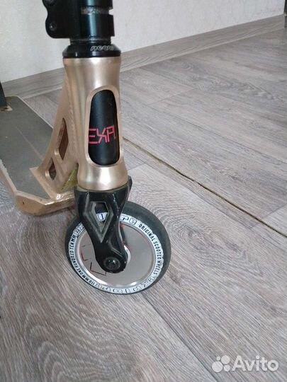 Трюковой самокат Xplore (110)