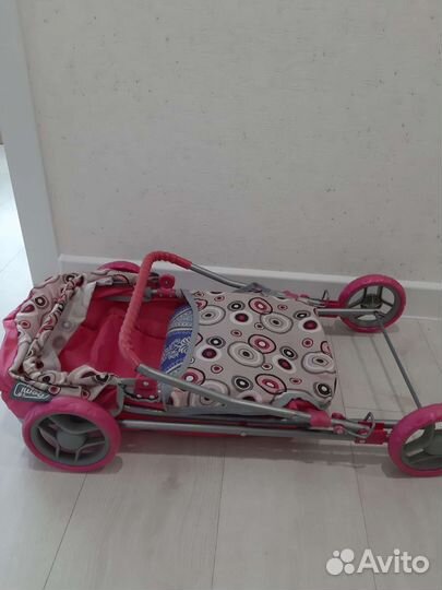 Коляска для кукол