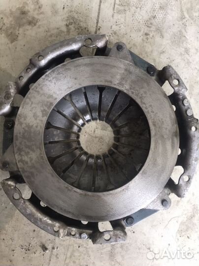 Корзина сцепления renault