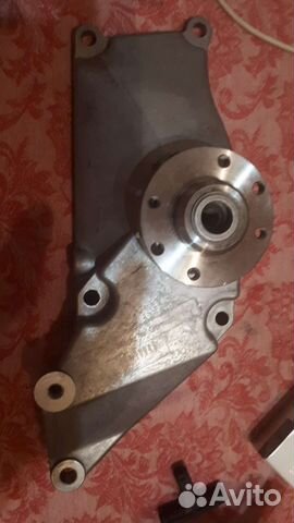 Кронштейн вентилятора на мерседес 124, 104,320Е