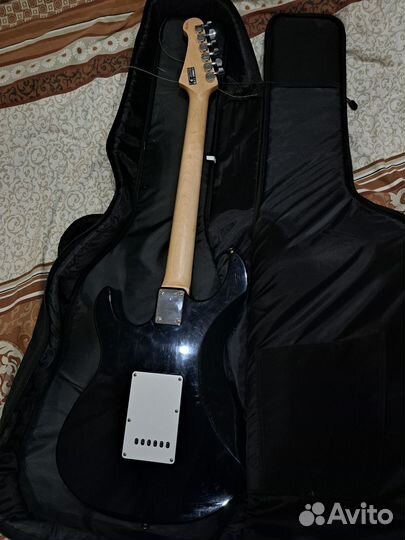 Электрогитара гитара комбоусилитель комбик