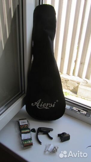 Укулеле сопрано тюнер чехол ремешок и тд