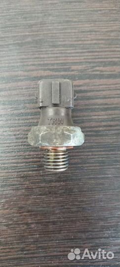 Датчик давления масла Bmw X5 4.8I E70 N62N 4.8I