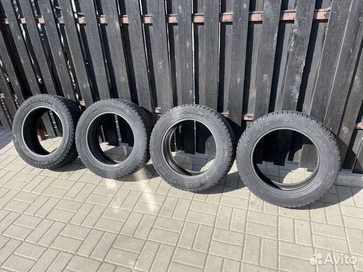 Michelin X-Ice 205/60 R16 96T