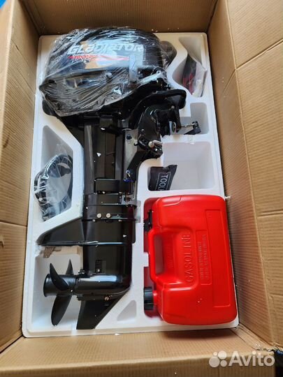 Лодочный мотор Gladiator G 9.8 FHS