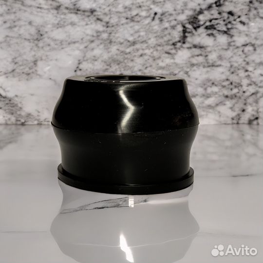 Силиконовый пыльник шаровой опоры нижнего рычага, верх армирован, 24*47*36,5