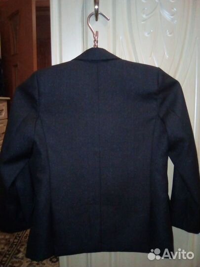 Школьный костюм