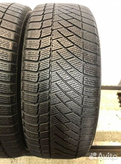 Continental ContiVikingContact 6 215/55 R17 100Z