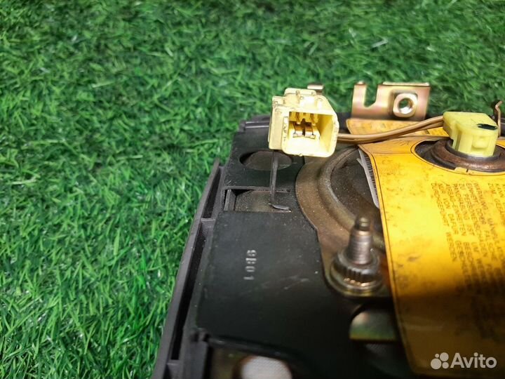 В наличии:Подушка безопасности Toyota Corolla