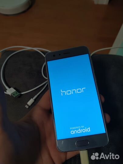 HONOR 9, 4/64 ГБ