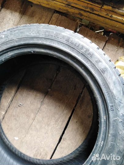 Nokian Tyres Hakkapeliitta 7 215/50 R17