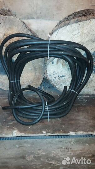 Трубка-шланг резиновая