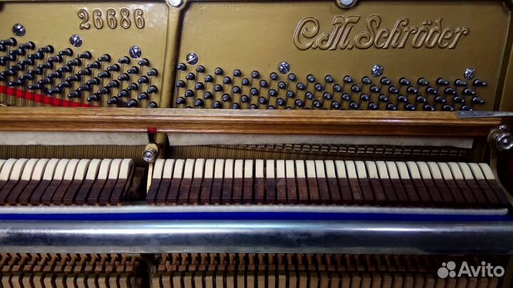 Концертное пианино 