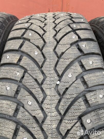 Formula Ice 215/60 R17 100T