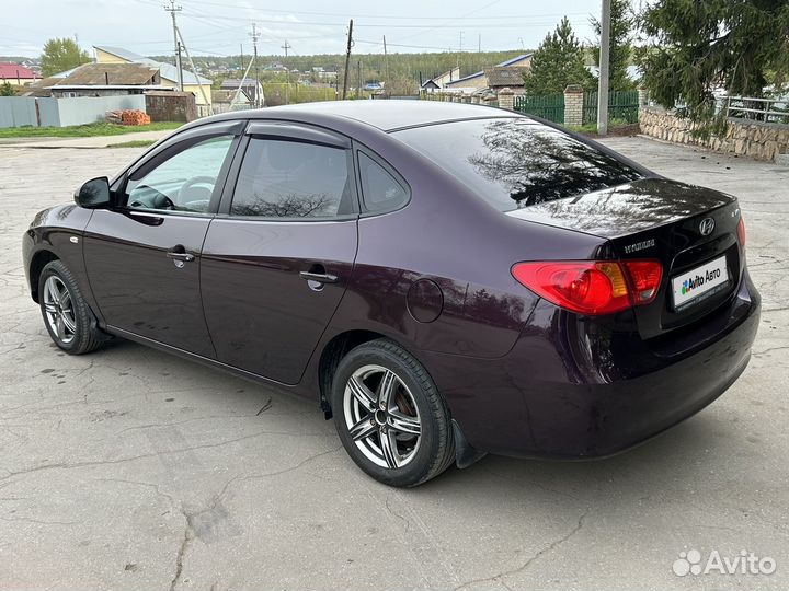 Hyundai Elantra 1.6 AT, 2007, 250 000 км