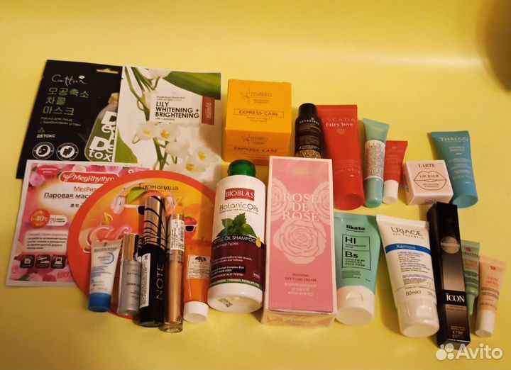 Рив гош бокс с косметикой подарочный