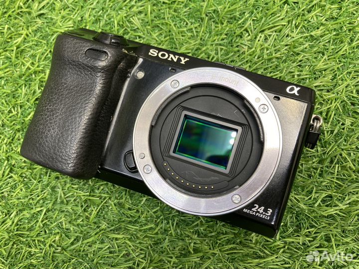 Sony NEX-7 Kit E 3.5-5.6 18-55mm OSS 65.000 кадров