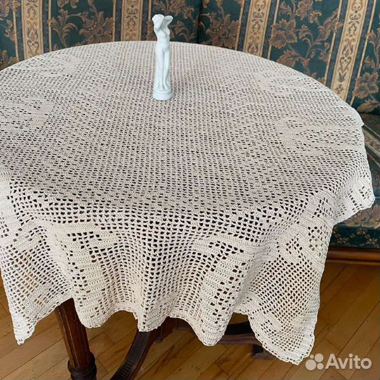 Чайная скатерть. Вязаная