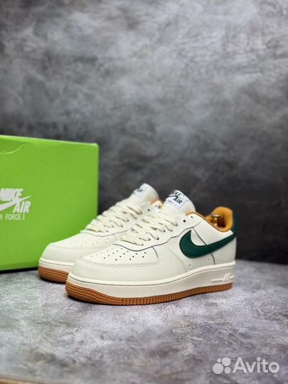 Кроссовки женские Nike Air Force 1 (36-39)