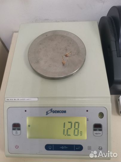 Золотые серьги 585