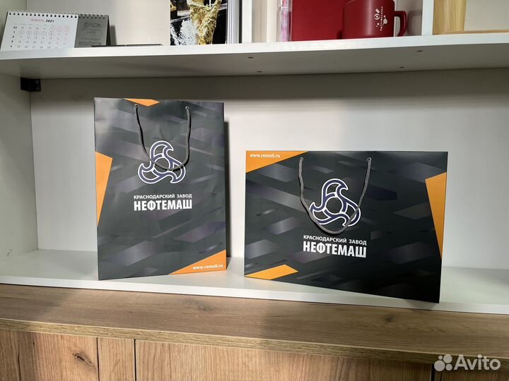 Пакеты с логотипом. Крафтовые/бумажные пакеты