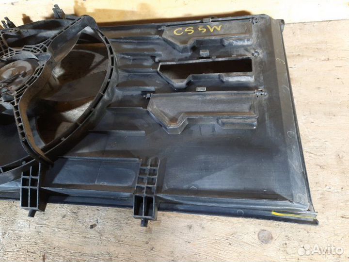 Диффузор радиатора Mitsubishi Lancer Cedia CS5W