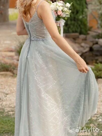 Вечернее платье