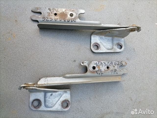 Петля капота для Mazda 626 (GE) 1992-1997