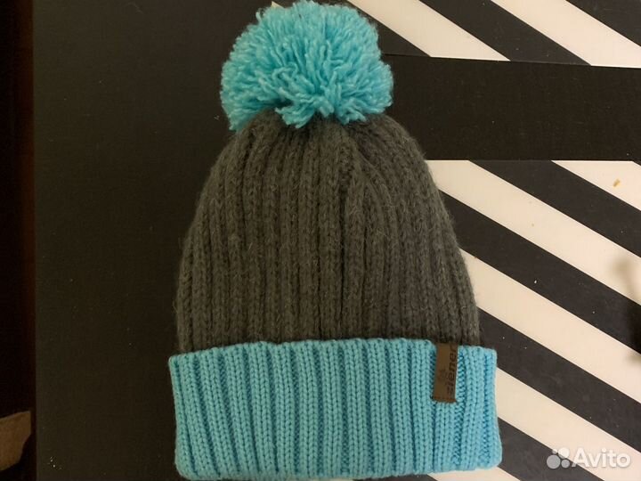 Шапка новая