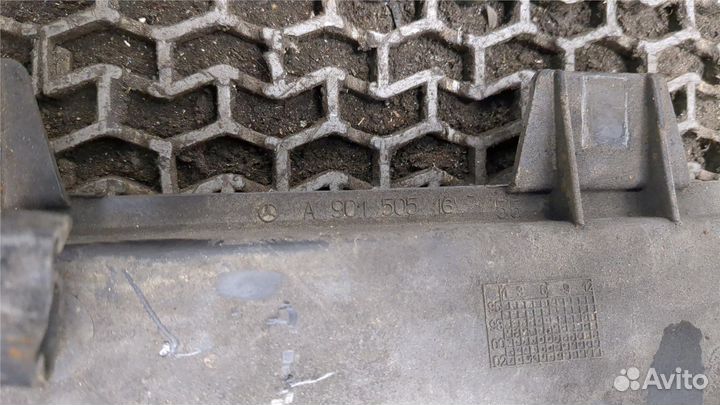 Кожух вентилятора радиатора Mercedes Sprinter, 200