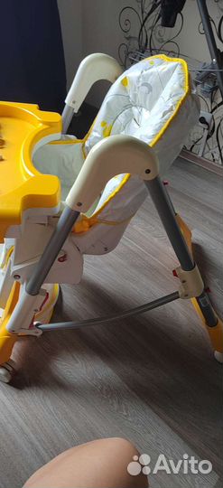 Детский стульчик для кормления Fabula