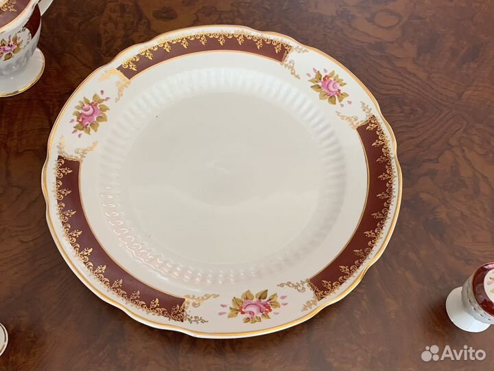 Набор столовой посуды