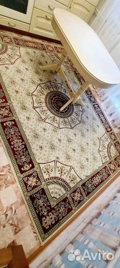Ковер 200 на 300