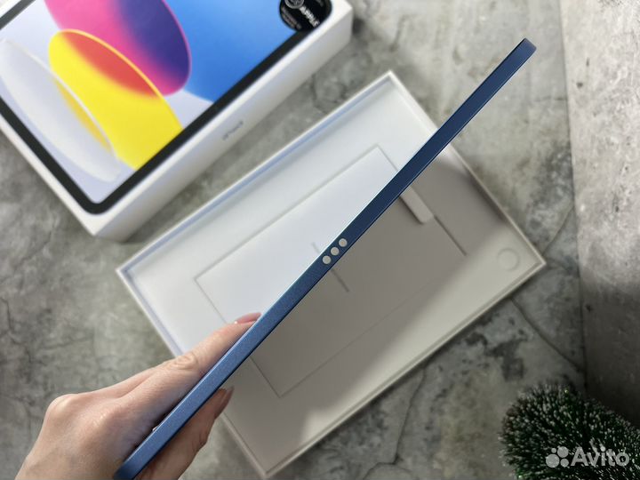 iPad (10-го поколения) 64gb WiFi Blue