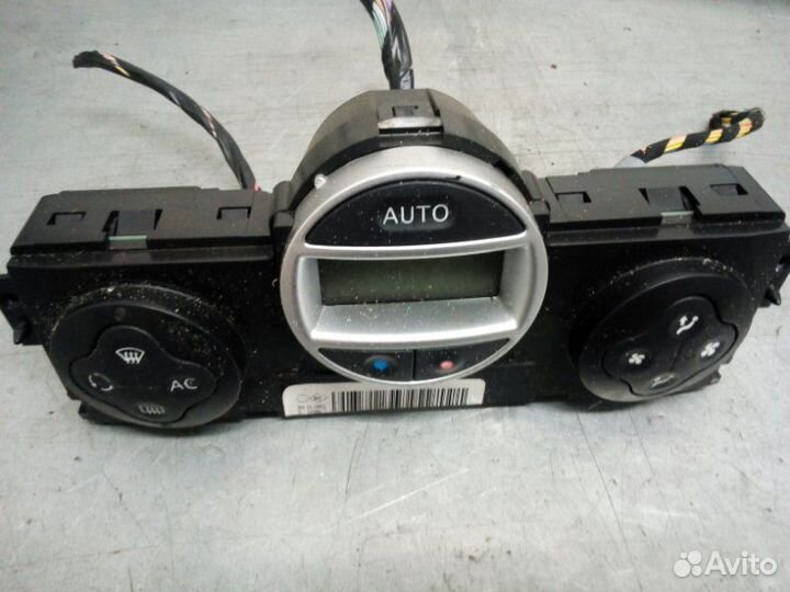 Блок управления климатической установкой Renault
