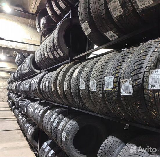 Bridgestone Blizzak LM-001 225/55 R17 97M